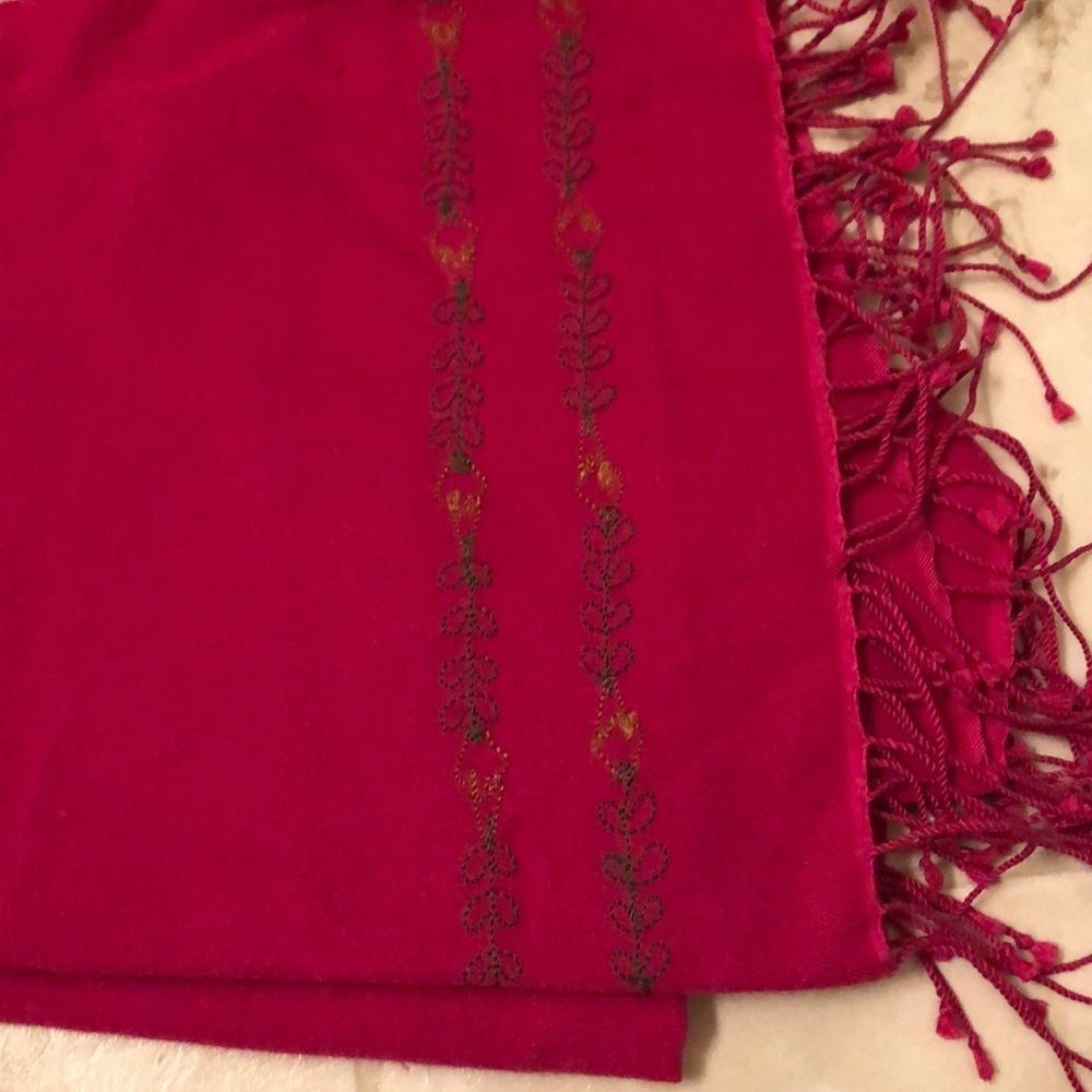 Banana republic red scarf